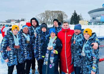 Благовещенцы стали победителями всероссийских соревнований по зимнему плаванию