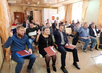 Совет народных депутатов Благовещенского округа выбрал председателя