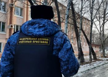 Рекордсмена-должника из Приамурья обнаружили в Смоленской области