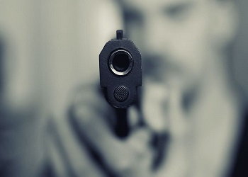 В Амурской области подозреваемый в преступлениях стрелял в полицейских