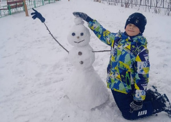 Снеговики начали соревнование в Благовещенске