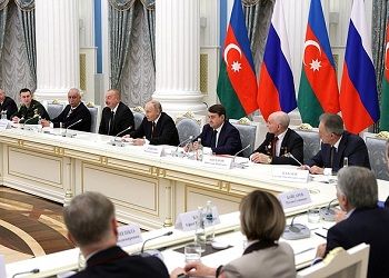 Владимир Путин провел встречу со строителями и ветеранами БАМа