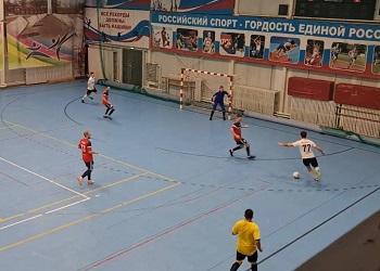 Чемпионат по футболу среди любительских команд продолжается в Приамурье