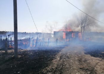Охвативший шесть домов в Приамурье пожар обернулся уголовным делом