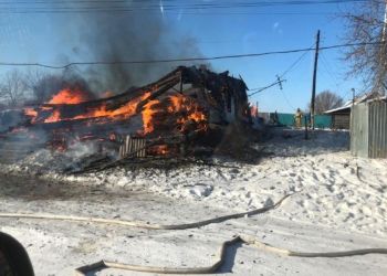 Здание почты сгорело в Мазановском районе