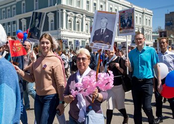 Благовещенцам рассказали, как изготовить штендер для участия в «Бессмертном полку России»
