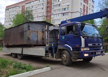 В Благовещенске с начала года вывезли 34 нелегальных гаража