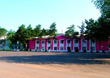 Погода в константиновке амурской. Село Константиновка Амурская область. Амурская область Константиновский район село Константиновка. Константиновка Амурская область ДК. Памятники села Константиновка Амурской области.