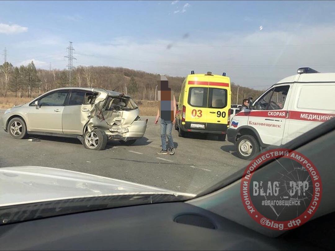 Двое детей пострадали в аварии под Благовещенском