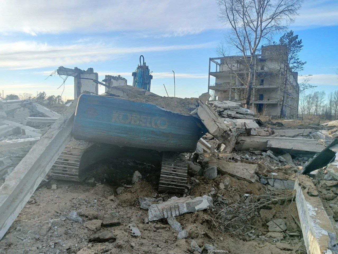 В Райчихинске при сносе здания погиб рабочий | 15.10.2022 | Благовещенск -  БезФормата