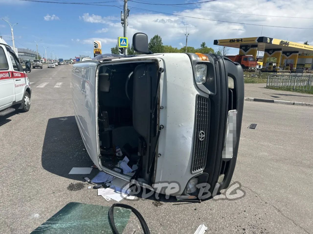 В аварии «с переворотом» в Благовещенске пострадала женщина