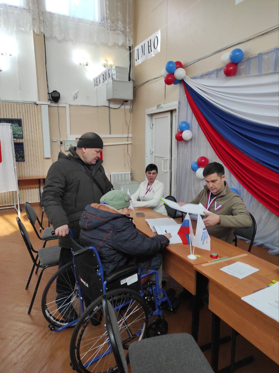 В Приамурье подсчитали первую явку на президентских выборах