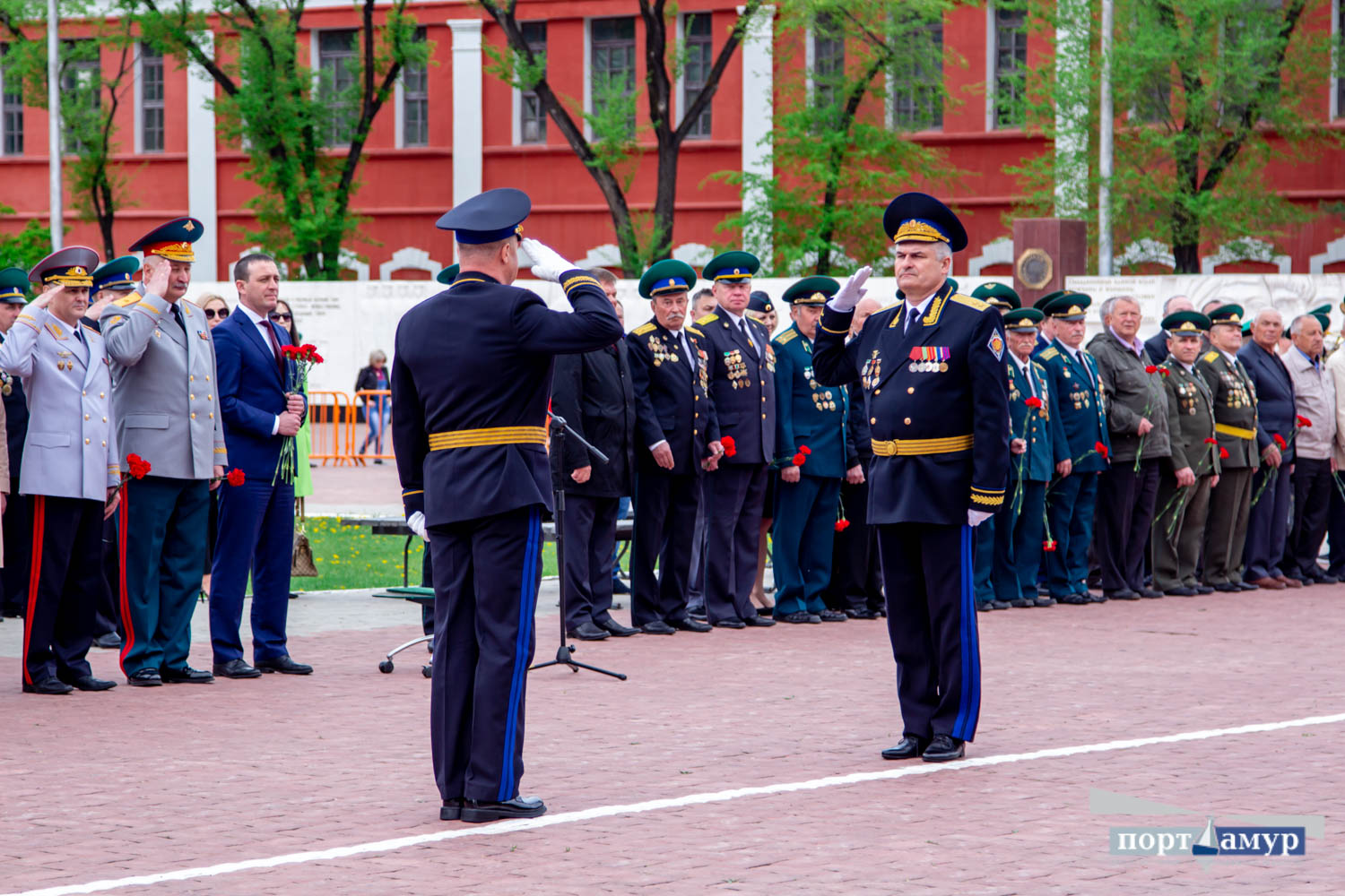 Профессиональный праздник 21 января отмечают инженерные войска