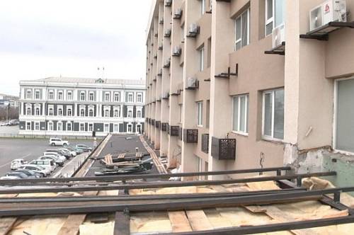 Реконструкцию фасада гостиницы «Юбилейной» в Благовещенске завершат к зиме