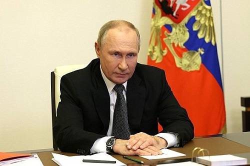 Владимир Путин подписал указ об упрощенном гражданстве для иностранцев, подписавших контракт с ВС РФ