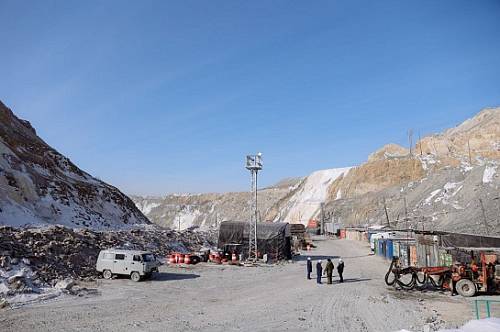 В амурском МЧС опровергли слухи, что под завалом на руднике «Пионер» слышен стук