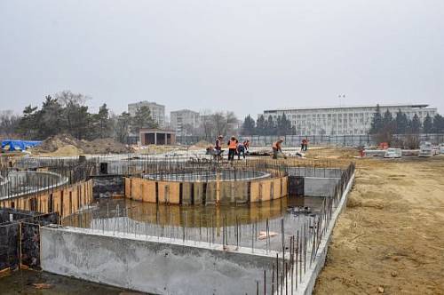 Самый большой в России фонтанный комплекс откроют в Благовещенске в 2024 году