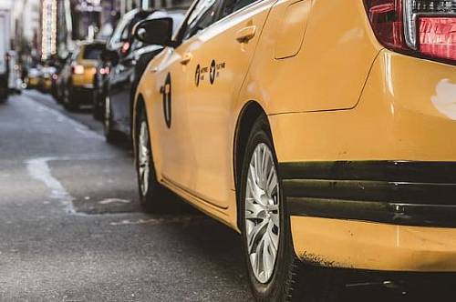 Новые требования закона о такси обсудили с амурскими предпринимателями