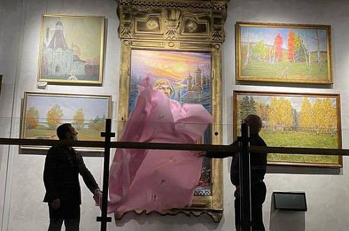Историческое событие: в Благовещенске открылась первая частная арт-галерея