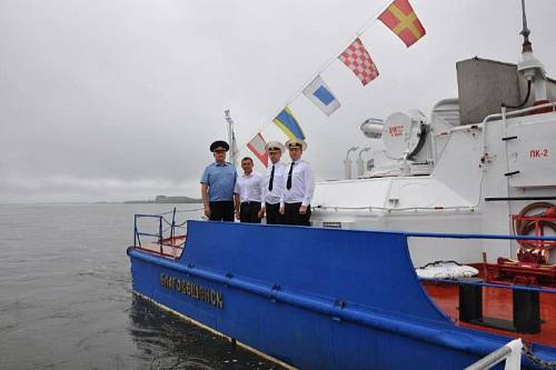 Олег Имамеев поздравил экипаж сторожевого корабля «Благовещенск» с юбилеем