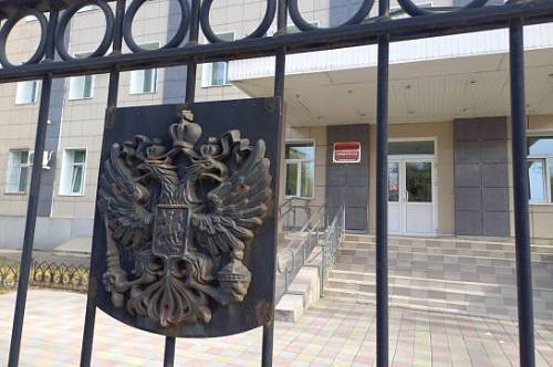 В Благовещенске идет допрос свидетелей по делу Аксенова и Робканова 