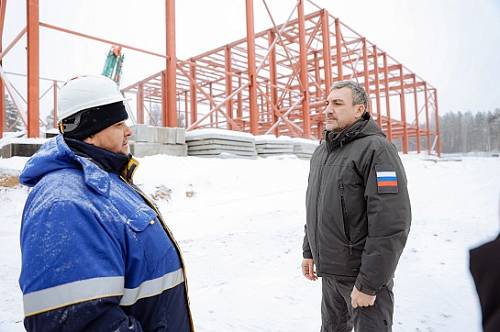 Василий Орлов осмотрел стройплощадку самого большого  ФОКа в Амурской области