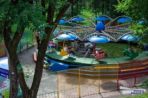 Шезлонги, веревочный парк и музыкальная площадка появятся в горпарке Благовещенска