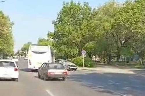В ДТП с автобусом в Благовещенске пострадал водитель легковушки