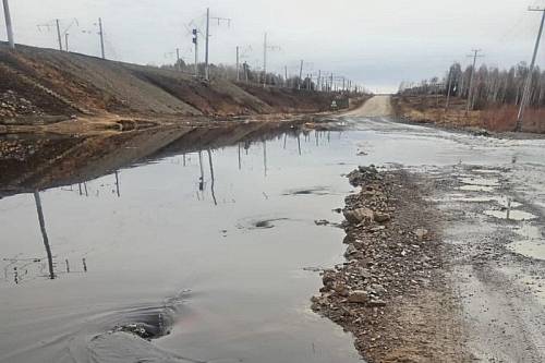В Приамурье вода подтопила участок дороги Магдагачи — Тыгда